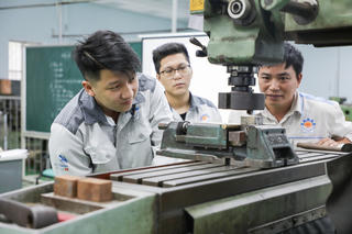 Tìm hiểu kỹ ngành học mới