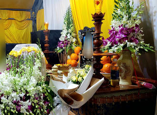 Công an điều tra vụ giao con nhờ người chữa bệnh rồi nhận lại hũ tro cốt 