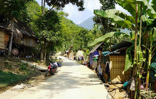 38 hộ dân bản Muỗng: Bao giờ được an cư?