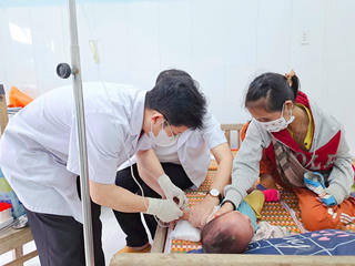 Sở Y tế Quảng Nam yêu cầu tiếp tục khẩn trương chống dịch sởi