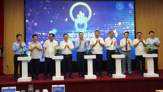 Kêu gọi tiết kiệm điện toàn quốc