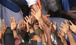 Hàng trăm triệu người cần hỗ trợ khẩn cấp