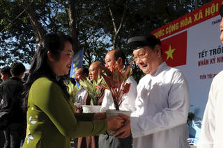 TPHCM trồng hàng ngàn cây xanh hưởng ứng 'Tết trồng cây'