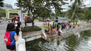 Hà Nội: Bé trai rơi xuống hồ ở Công viên Thống Nhất tử vong