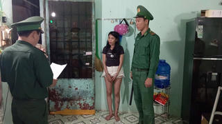 Bộ đội Biên phòng Bà rịa - Vũng Tàu bắt 'nóng' 2 đối tượng mua bán ma túy