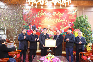 Bắc Giang: Vận động, tiếp nhận hơn 27 tỷ đồng tặng quà Tết