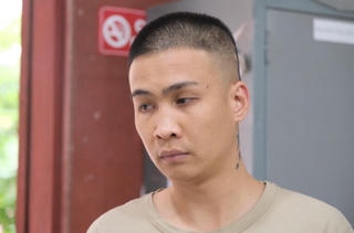 Cao Bằng: Khởi tố 'ma men' đâm trực diện vào CSGT