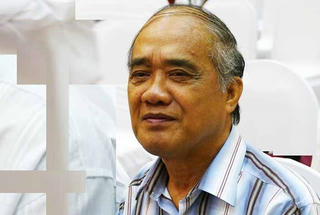 Nhà văn mang lửa