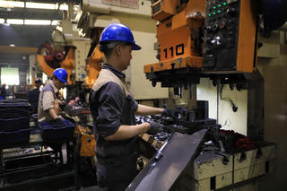 Gói hỗ trợ lãi suất 2%: Vẫn khó tiếp cận