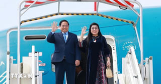 Thủ tướng Phạm Minh Chính tới Nice, bắt đầu chuyến công tác tại Cộng hòa Pháp