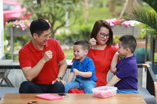 Tôn vinh mái ấm, lan tỏa yêu thương