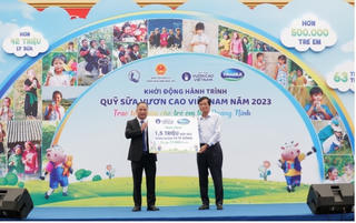 Vinamilk & Quỹ sữa Vươn cao Việt Nam khởi động hành trình năm thứ 16 tại Quảng Ninh