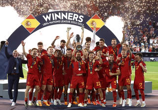 Đội tuyển Tây Ban Nha vô địch UEFA Nations League sau loạt sút luân lưu
