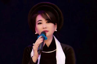 MC Kim Trang: Lan tỏa tình yêu với âm nhạc dân tộc