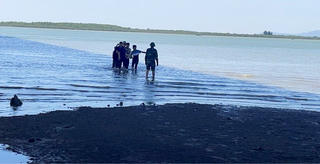  Đánh người tử vong rồi gieo mình xuống cầu Cửa Hội tự tử