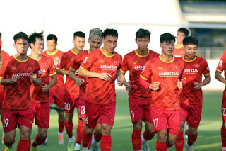 Giá vé trận Việt Nam gặp Myanmar trên sân Mỹ Đình