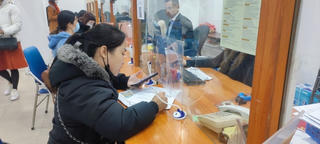 Công nhân trong thời bão giá - Bài 1: Đi chợ cũng chóng mặt