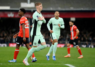 Chelsea chiến thắng 3-2 trước Luton