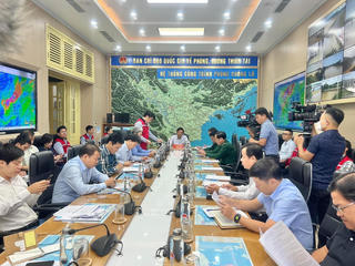 Gần 60 nghìn tàu cá đã vào nơi tránh trú an toàn