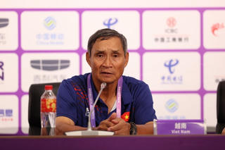 HLV Mai Đức Chung nói gì sau thất bại của ĐT nữ tại ASIAD 19?