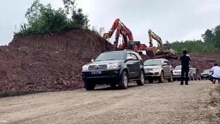 Quảng Trị: Giao thông trên QL 15D được kết nối trở lại