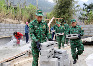 Tăng tốc xóa nhà tạm, nhà dột nát