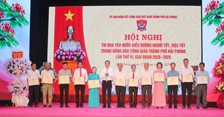 Hải Phòng: Biểu dương người tốt, việc tốt trong đồng bào Công giáo