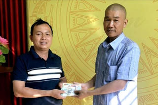 Quảng Ninh: Nam công nhân trao trả 45 triệu đồng ‘của rơi’ cho người bị mất