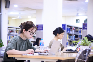 Những thách thức từ xu hướng cho trẻ học ngoại ngữ từ sớm