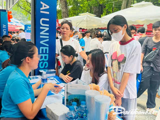 Học phí đại học năm 2025 tiếp tục tăng