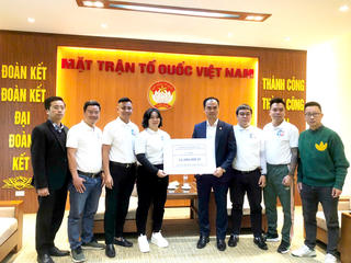 Nghĩa cử cao đẹp vì người nghèo