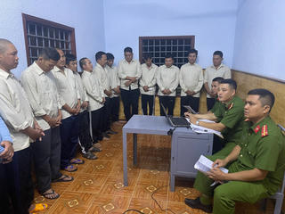 Đắk Lắk: Khởi tố 14 đối tượng cá độ bóng đá trên 80 tỷ đồng