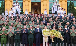 Trao quyết định thăng quân hàm Đại tướng, Thượng tướng cho lãnh đạo Công an, Quân đội