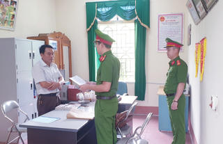 Khởi tố nguyên Chủ tịch và Kế toán xã “rút” hơn 600 triệu tiền ngân sách