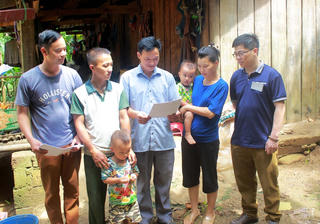 Giảm thiểu tảo hôn, hôn nhân cận huyết thống - Phát huy vai trò của người có uy tín