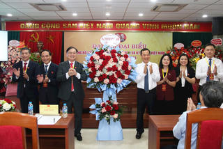 Tập hợp, đoàn kết trí thức, xây dựng Đảng bộ trong sạch, vững mạnh