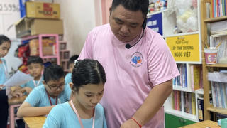 Lớp học tình thương của chàng trai 9X