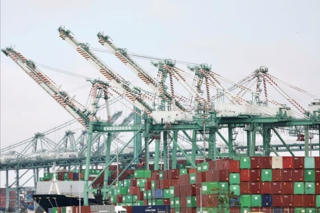 Tổng thống Trump công bố mức thuế quan đối với 14 quốc gia, bắt đầu từ ngày 1/8