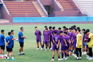 Chiều nay, U17 Việt Nam ra quân giải châu Á