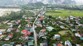 Hơn 50 năm ở… nhầm đất