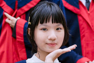 Thủ khoa lớp 10 Hà Nội xuất sắc đỗ cả 3 trường chuyên