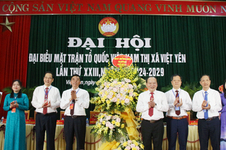 Ông Chu Bá Tuân tái cử Chủ tịch Ủy ban MTTQ thị xã Việt Yên