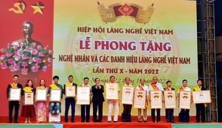 Vinh danh các nghệ nhân, làng nghề tiêu biểu 