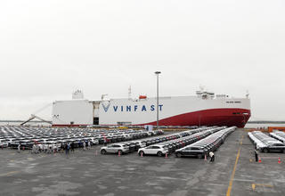 VinFast  làm gì trong cuộc chiến giảm giá xe điện trên toàn cầu?