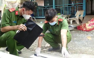 Hai đồng nghiệp xô xát, một người bị dao cứa vào tay mất máu tử vong