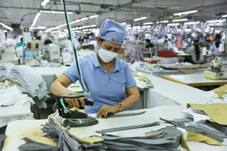 Thách thức 'hậu' tăng lương