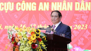 Tô thắm thêm hình ảnh đẹp của chiến sĩ công an nhân dân