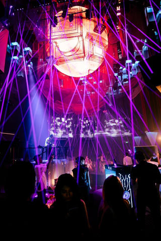 Hà Nội: Quán bar 'trá hình' NOXX hoạt động xuyên đêm ở quận Hoàn Kiếm