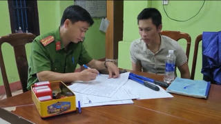 Bắt đối tượng gây ra nhiều vụ trộm tại các hàng quán vào ban đêm