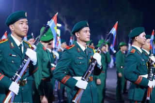 Lễ kỷ niệm, diễu binh, diễu hành 50 năm giải phóng miền Nam, thống nhất đất nước